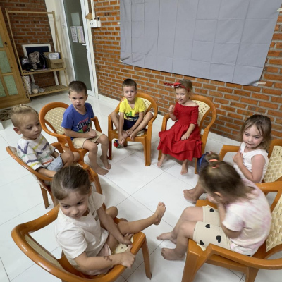 ENGLISH SCHEDULE FOR KIDS!