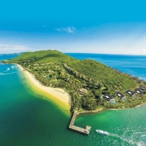 Tour to Hon Tam Island