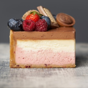 Strawberry-vanilla-chocolate mousse 1kg