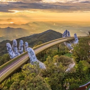 Danang 2 days. Golden Bridge "Hands of God" + Hoi An