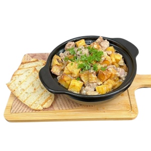 Potatoes with tuna and mushrooms