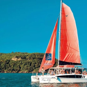 Hourly yacht charter