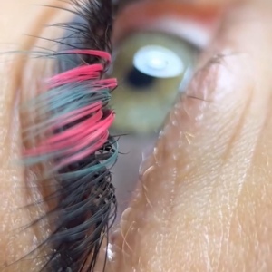 Colored eyelash extensions "Corners"
