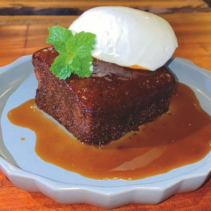 Sticky date pudding and vanilla icecream