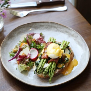 Bacon Asparagus Florentine