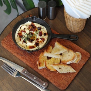 Creamy Goat Cheese Dip