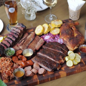 Pitmaster Board (~6+ ppl)