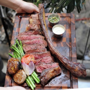 Tomahawk Ribeye Steak ~1.3-1.8 kg