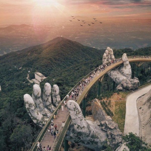 Golden Bridge and Ba Na Hills Amusement Park 1 day